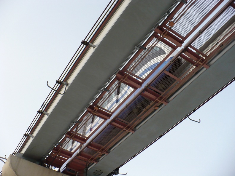 Monorail od spodu