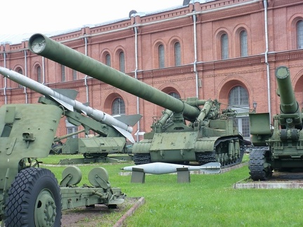 2B1 Oka - armata samobieżna 420 mm [!]