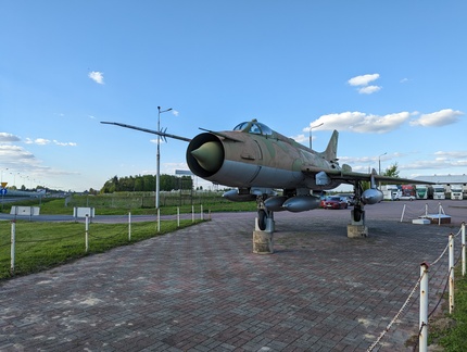 Su-20 MOP Broniszew